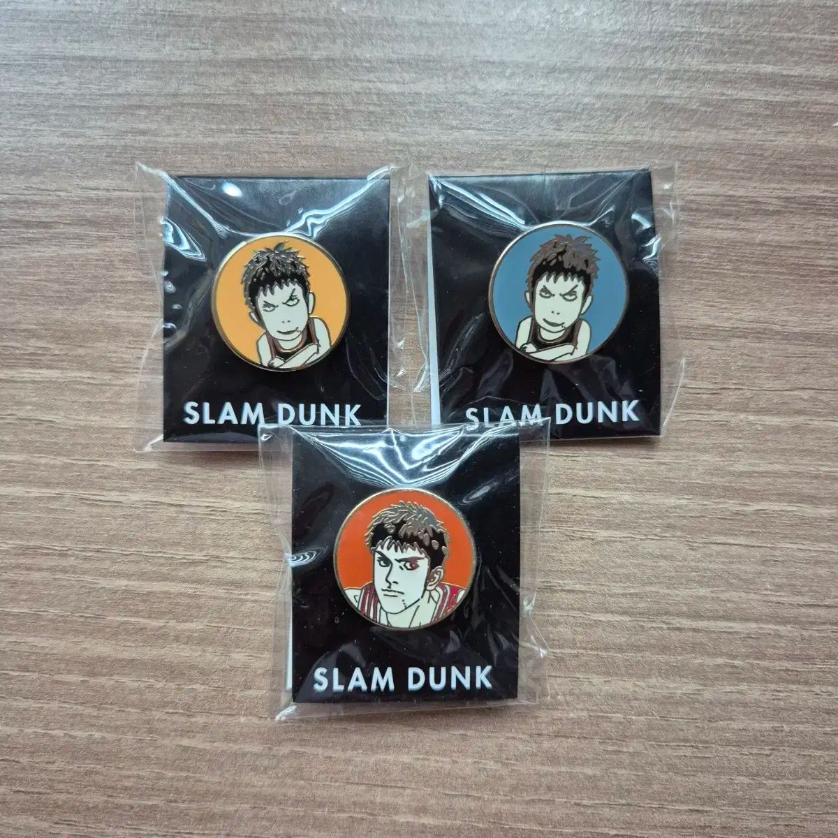 SLAM DUNK スラムダンク 三井寿 ピンバッジ バッジ ピンズ