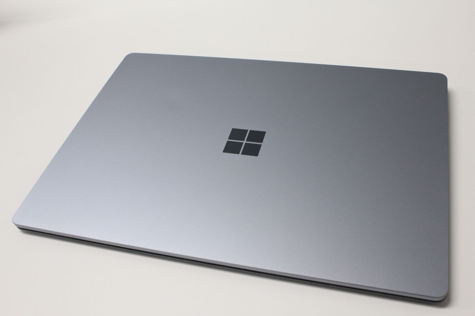 Surface Laptop 4/13.5インチ/AMD Ryzen 5/256GB/16GB ⑤