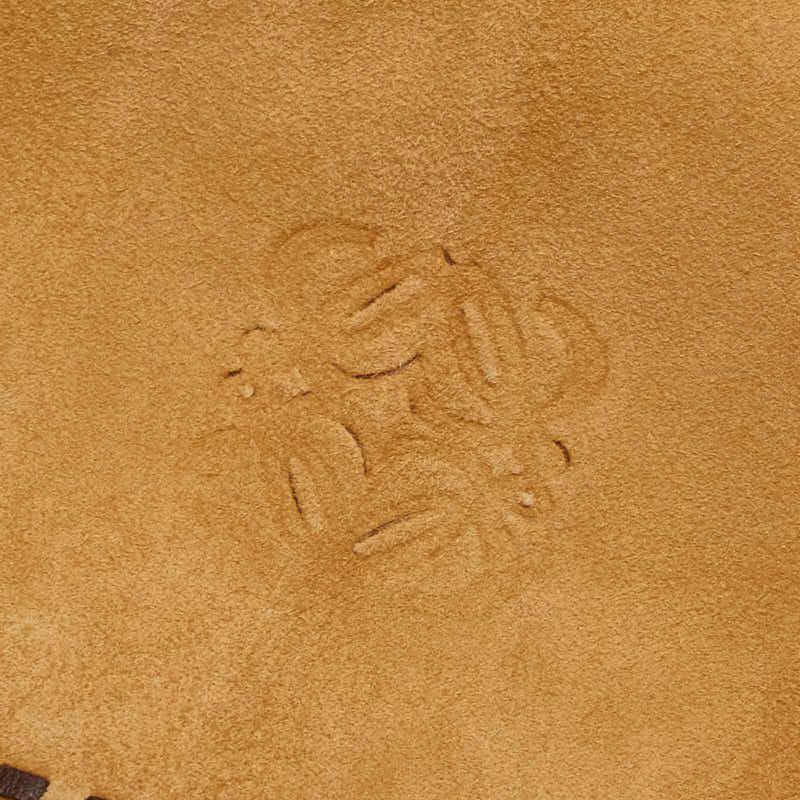 ベージュ ヌバック