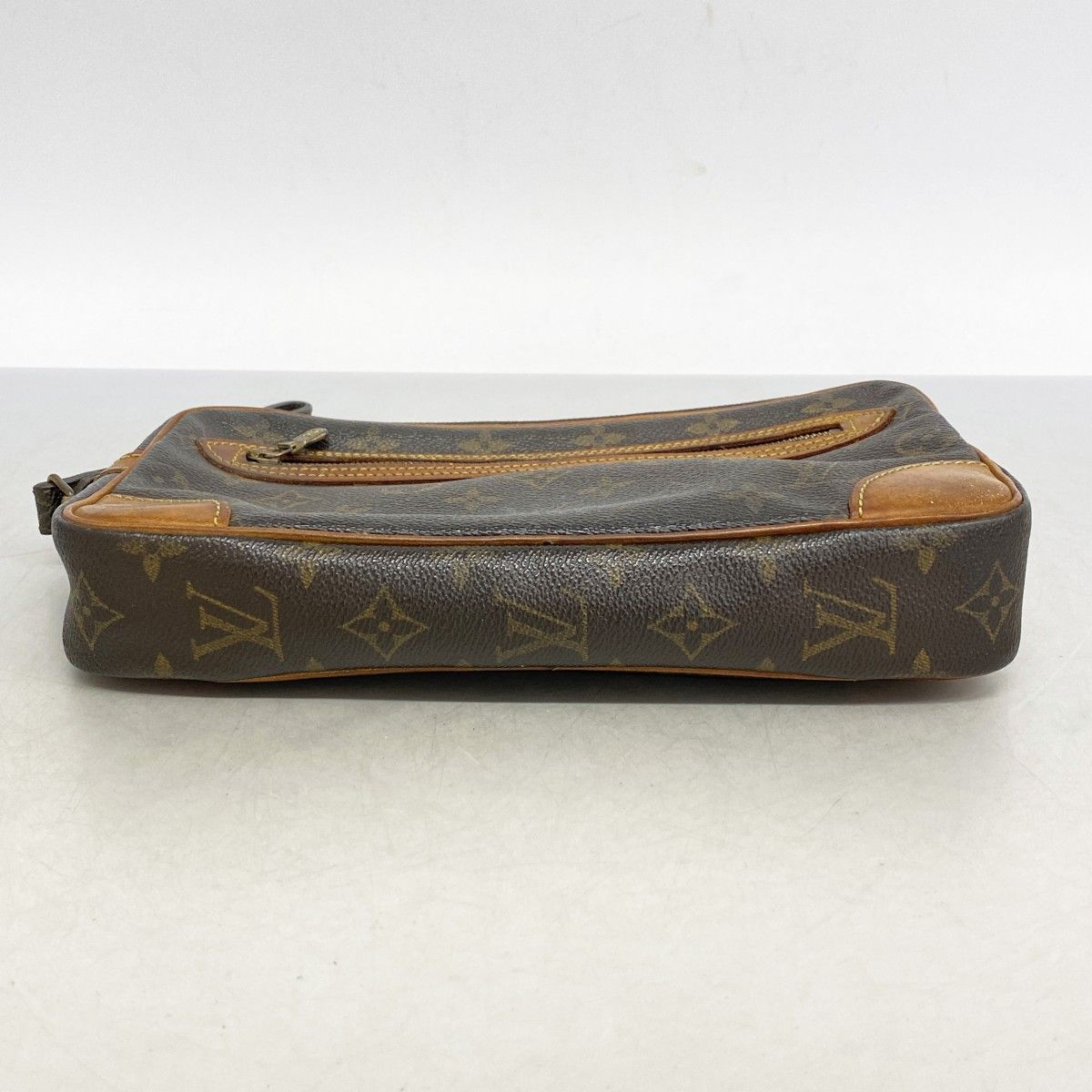 美品✨PRADA プラダ セカンドバッグ サフィアーノ ナイロン MV29