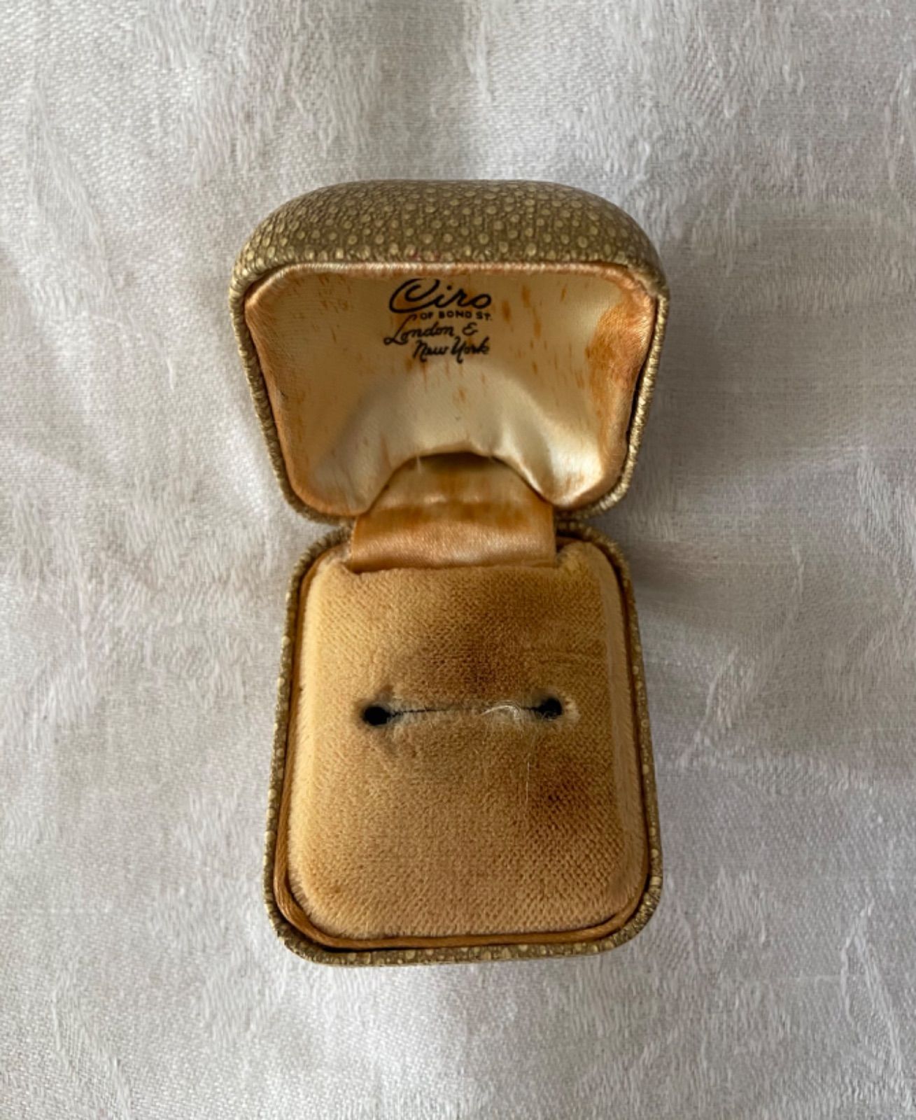 英国ヴィンテージ ジュエリーボックス リング用