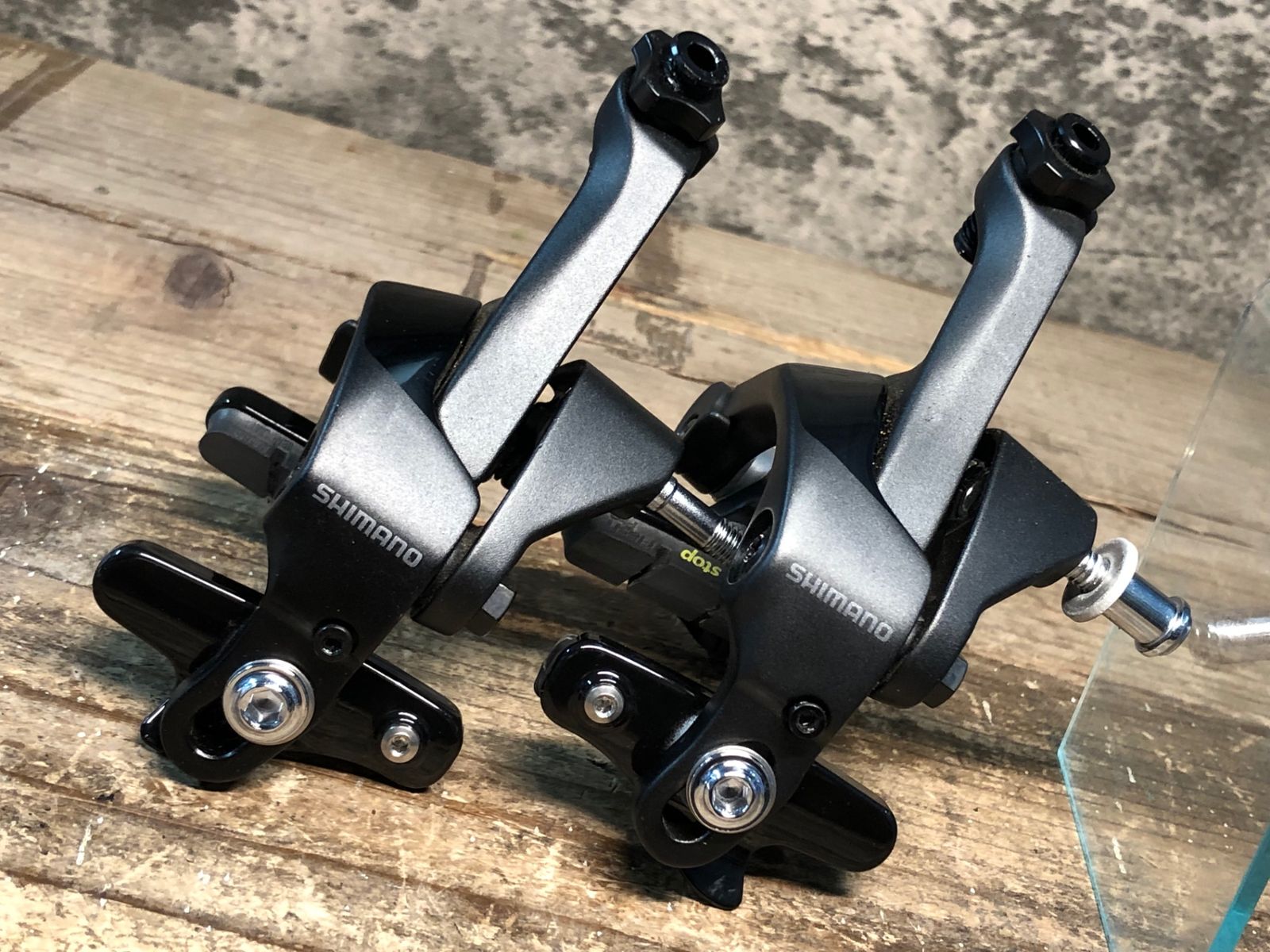 IQ593 シマノ SHIMANO アルテグラ ULTEGRA BR-R8100 キャリパー