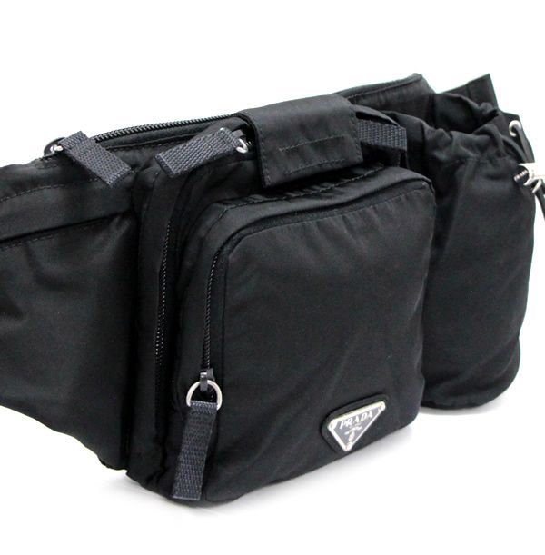 プラダ PRADA 三角ロゴ ボディバッグ ウエストポーチ ナイロン 黒