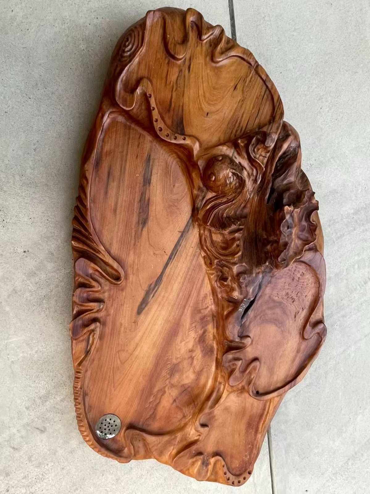 金魚彫刻 手彫り 天然木 原木茶盤 工芸茶盤 伝統工芸品