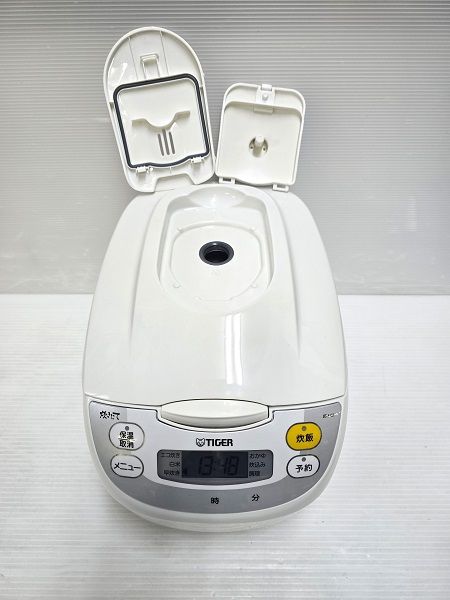 【中古品】TIGER タイガー マイコン炊飯ジャー 5.5合炊 JBH-G1 2023年製 中古品】 タイガー TIGER マイコン炊飯器 炊きたて 5.5合炊き JBH-G1