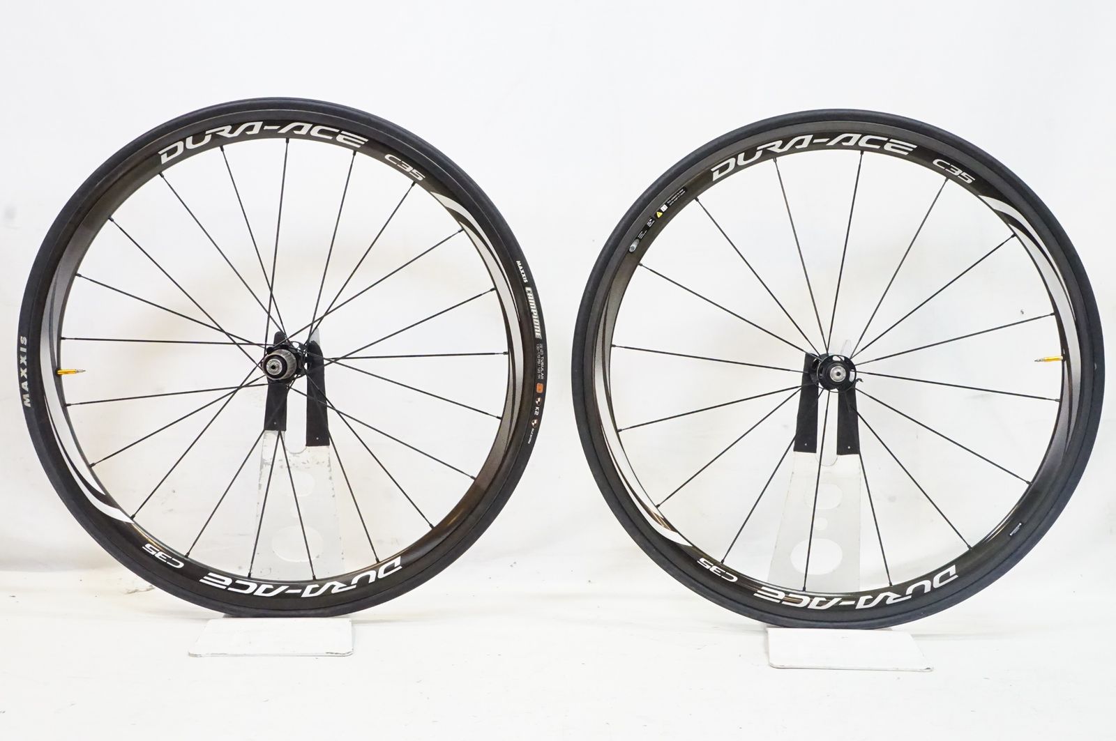 SHIMANO 「シマノ」 DURA-ACE WH-9000 C35 TU シマノ11速