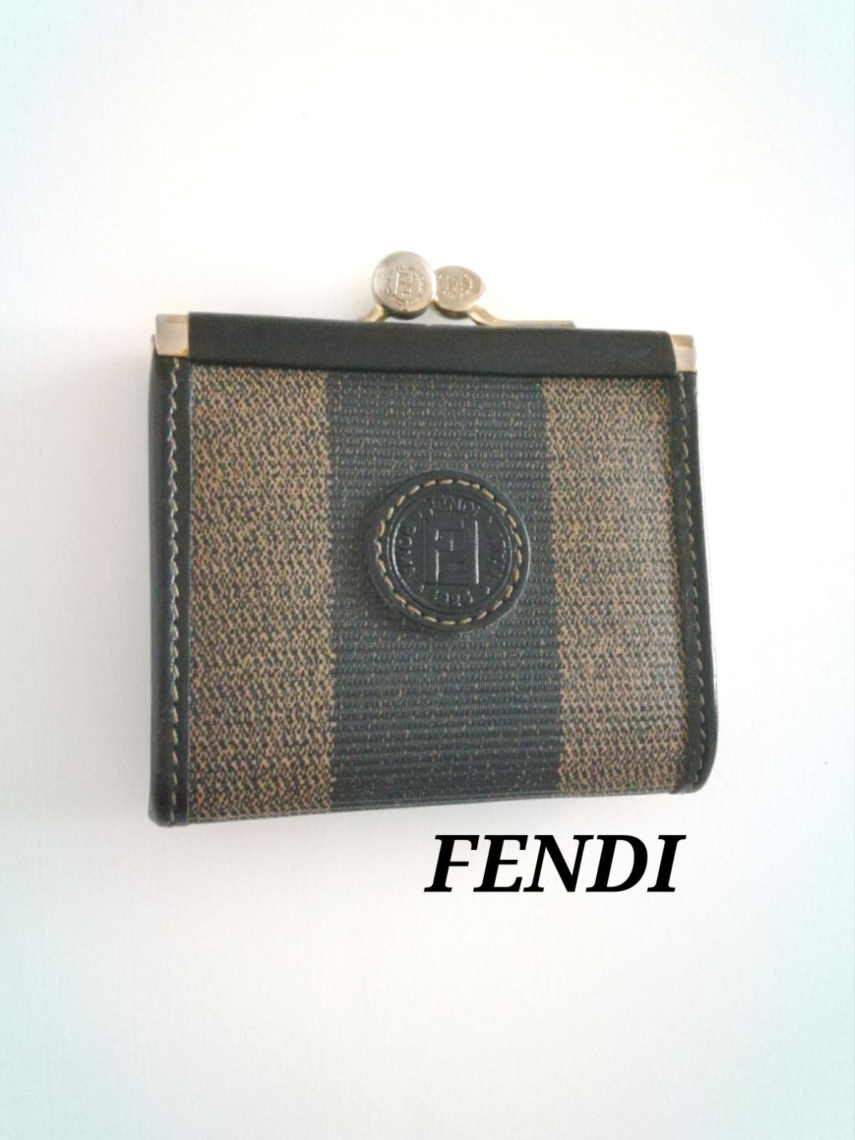 FENDI フェンディ ペカン コインケース - メルカリ