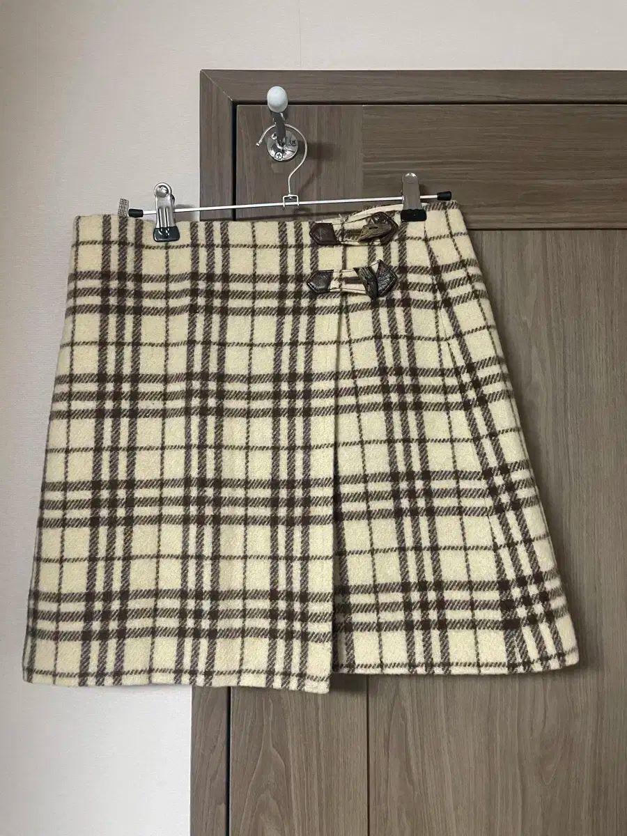 36 BURBERRY(バーバリー ) チェックウール スカート