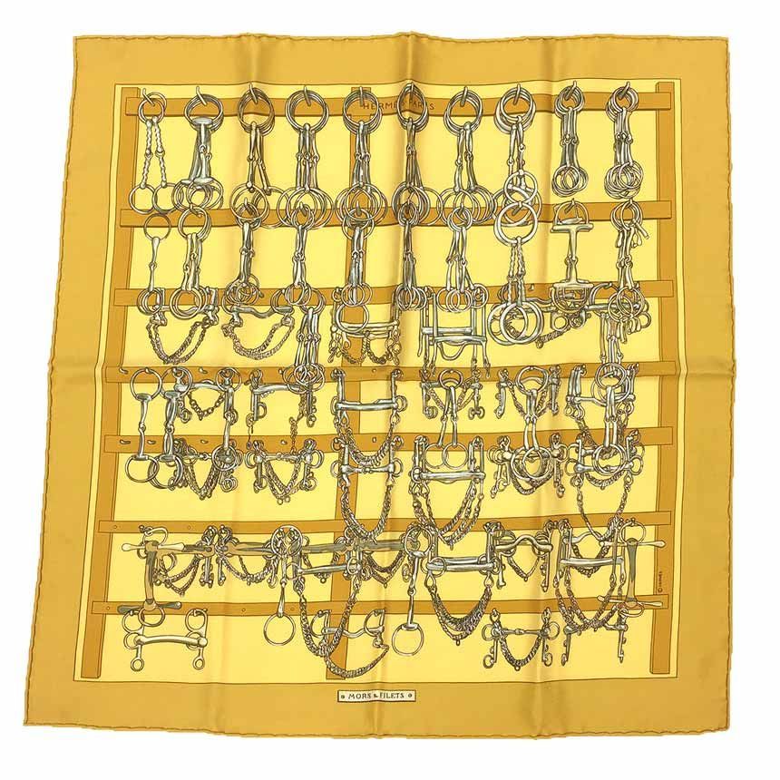 ⭐︎美品⭐︎ HERMES カレ45 馬具柄　エルメス　正規品 HERMES エルメス スカーフ カレ45 MORS＆FILETS 馬具とビット aq10393