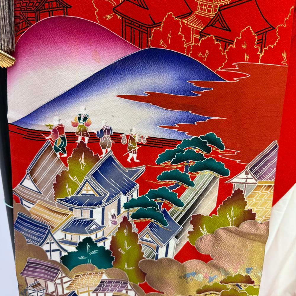 本振袖 引き振袖 正絹 赤 花柄 古典 刺繍 結婚式 裄64.2cm Bランク  