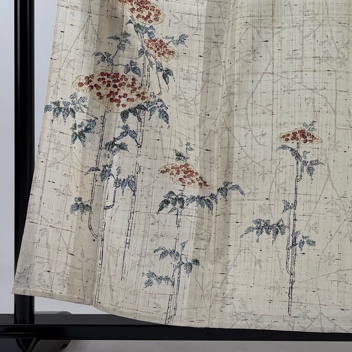 付下げ 身丈157cm 裄丈62.5cm S 単衣 紬地 枝葉 実 ベージュ 正絹 秀品