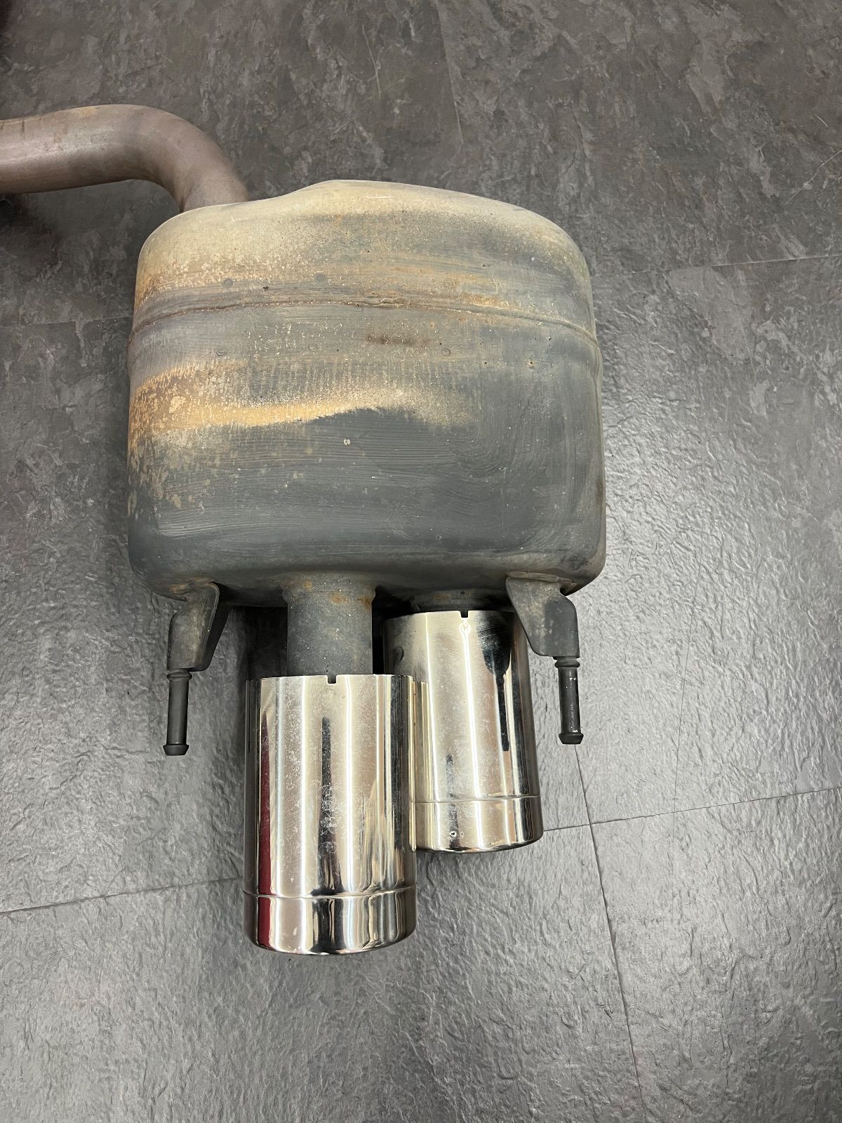 USC10 純正マフラー左右セット