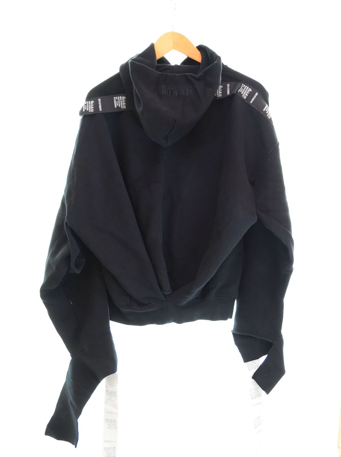 ヴェトモン VETEMENTS 18SS Tape Hoodie WSS18TR26 テープ デザイン