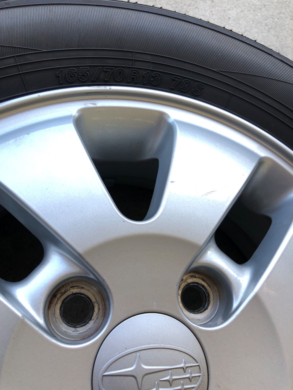 165/70R13 ヨコハマタイヤ サンバーディアス 純正アルミホイール 