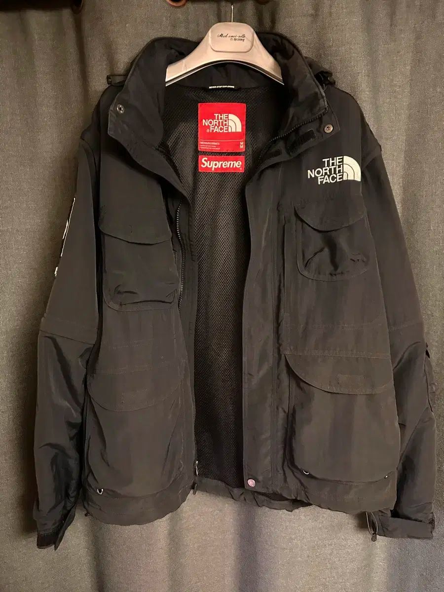 Supreme x THE NORTH FACE ザノースフェイス トレッキング コンバーチブル ジャケット ブラック - 22SS
