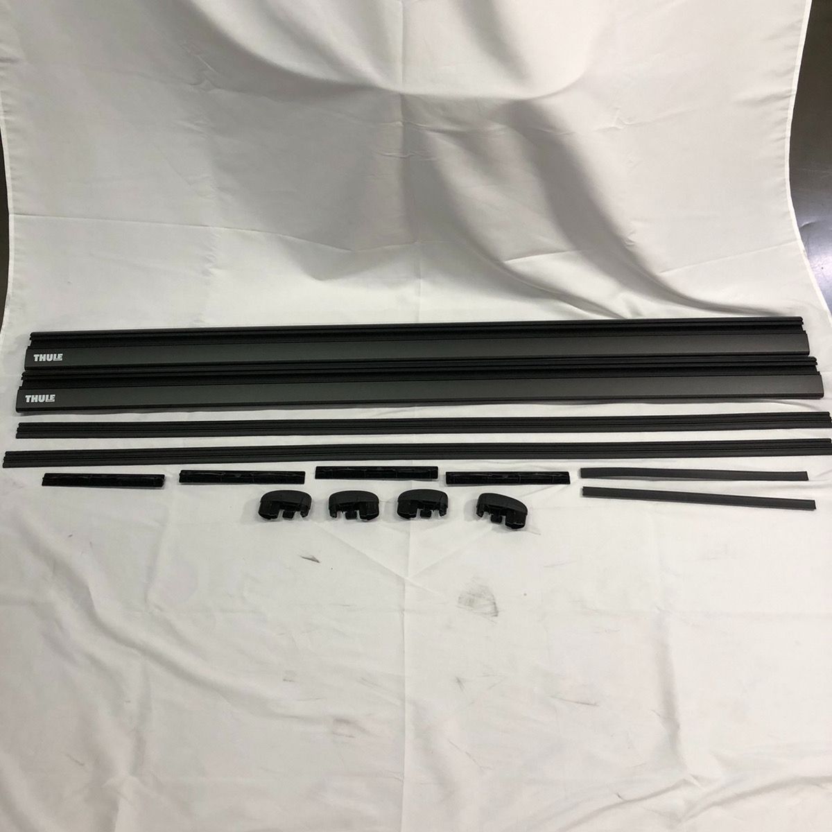 新古品・未使用品】Thule WingBar Evo 135 7114B ウイングバーエヴォ ブラック 135cm TH7114B - メルカリ