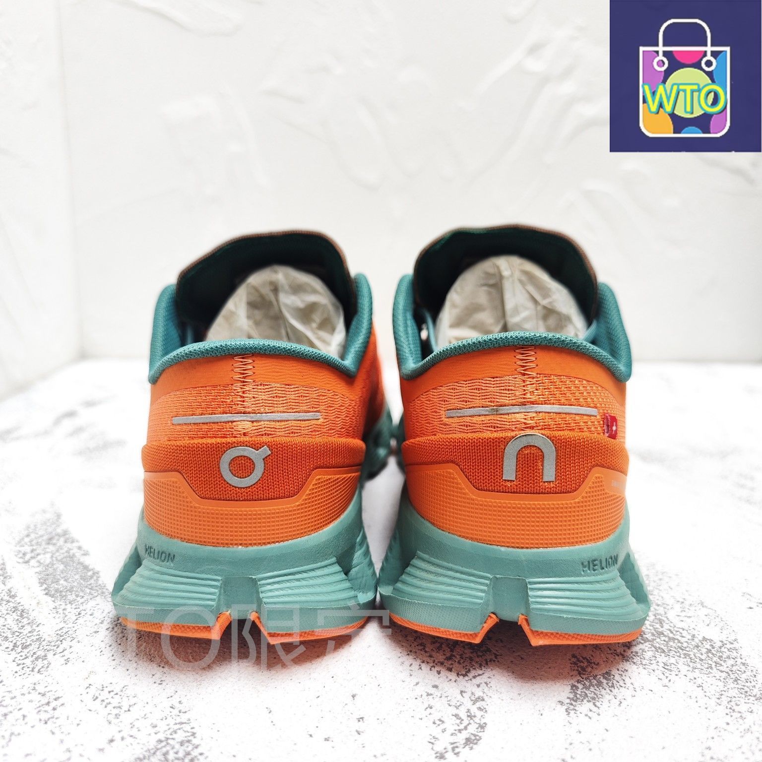 極美品✨on オン cloud X クラウド オレンジ スニーカー　ランニング On Cloud X Sneakers オン クラウドX ジョギング スポーツ