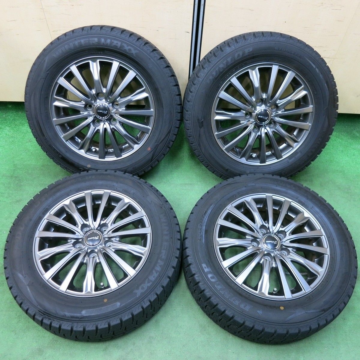 バリ溝！21年！キレイ！9.5分☆スタッドレス 195/65R15 ダンロップ 