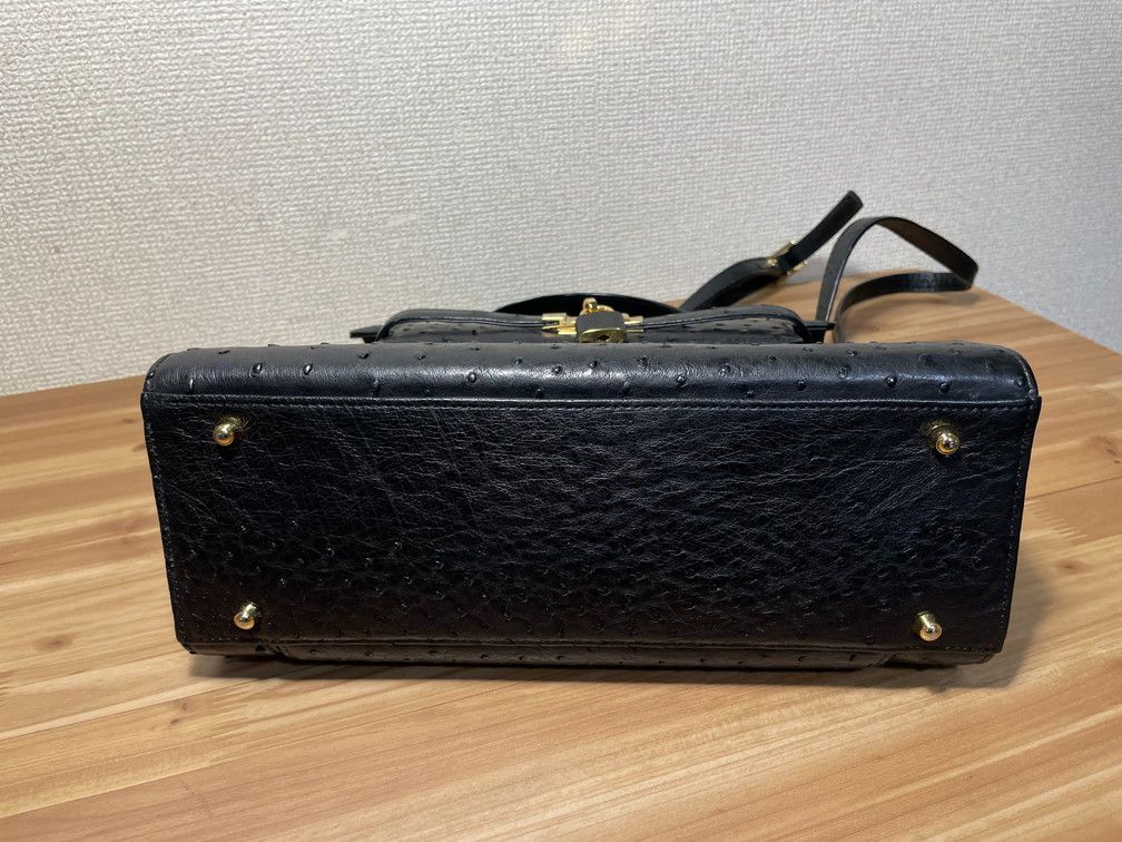 ク*ラ様 high-class オーストリッチレザー ブラック ハンドバッグ2