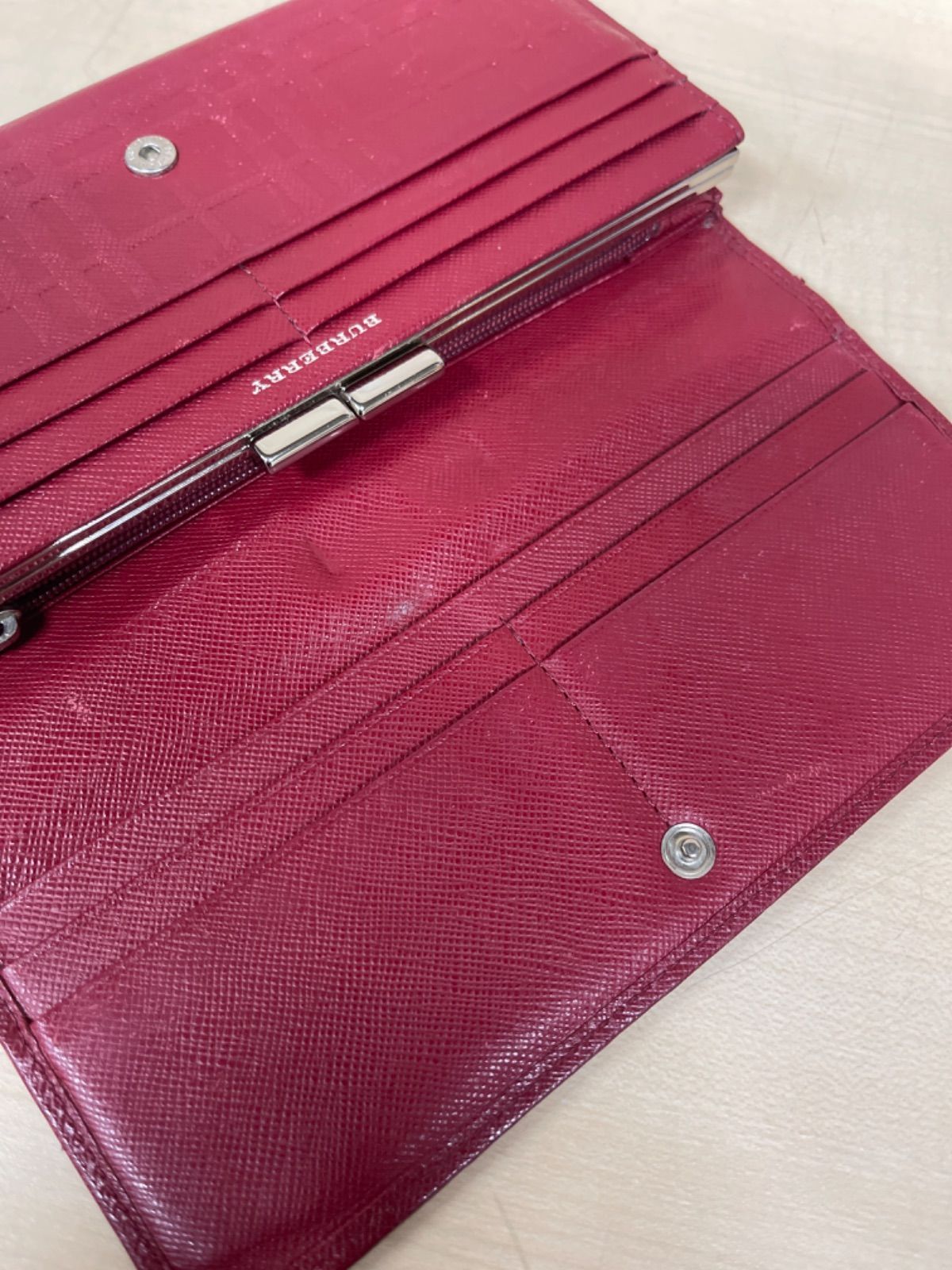 30 BURBERRY バーバリー 財布 レッド がま口 レザー チェック柄 - メルカリ