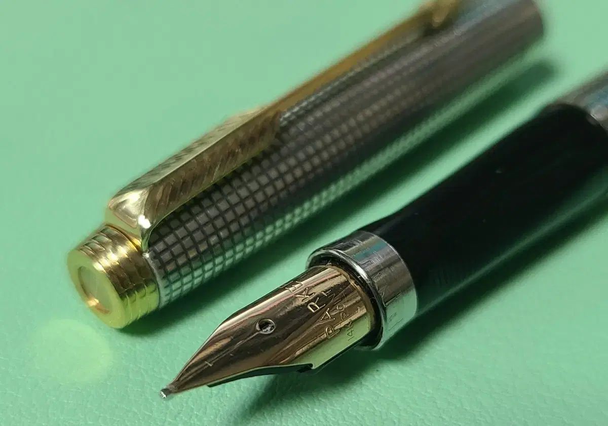 パーカー PARKER 75 万年筆 14K M ニップ