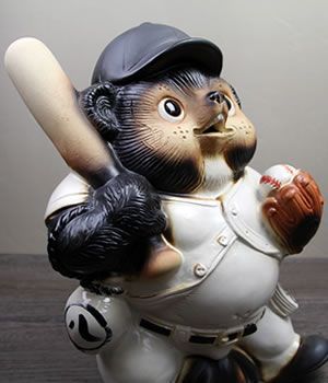 信楽焼 野球狸(大) 信楽焼たぬき縁起物タヌキ 陶器タヌキ たぬき置物