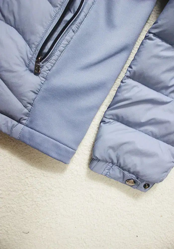 軽量グースダウンジャケット
