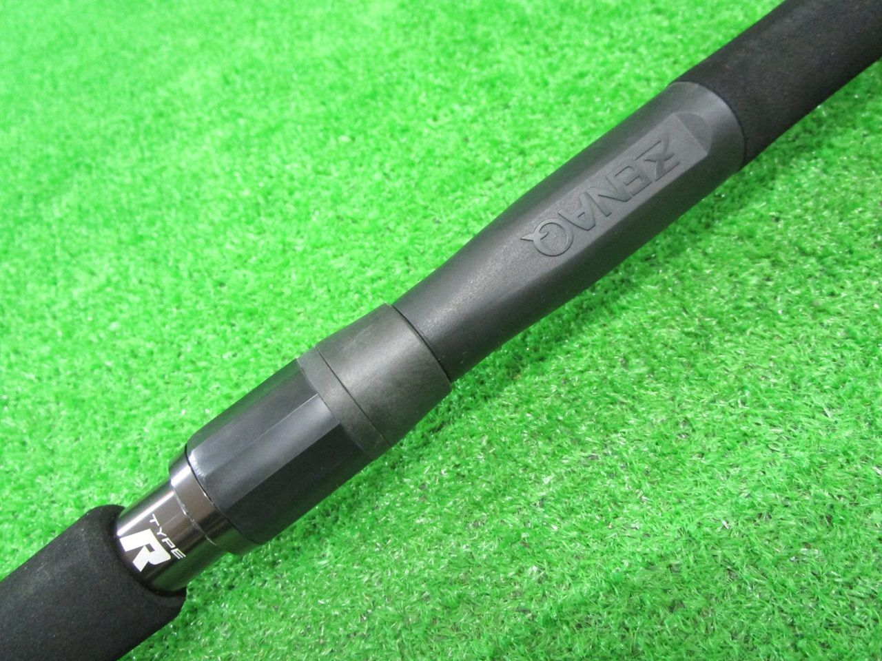 ゼナック ミュートス