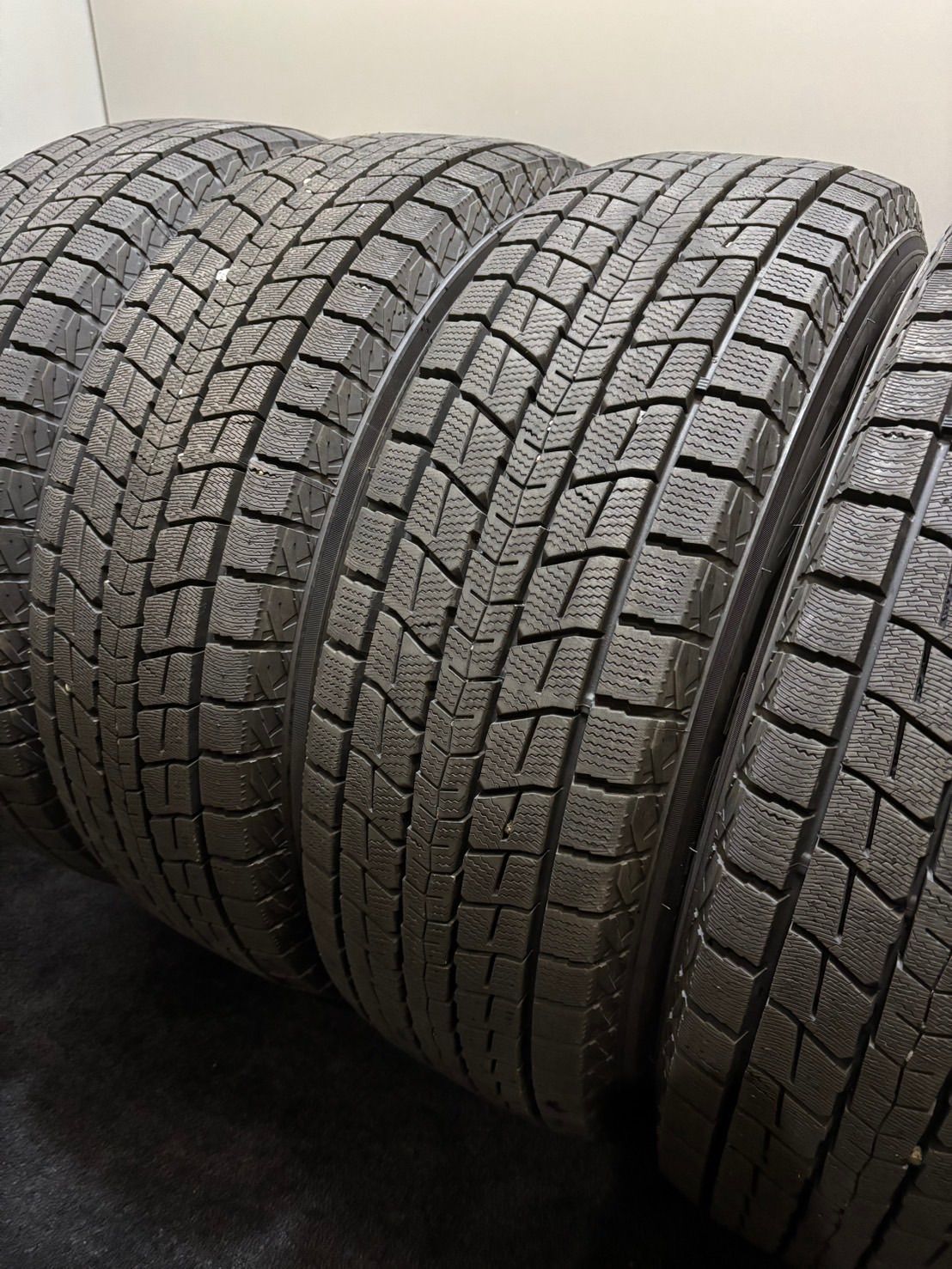225/65R17 DUNLOP/WINTER MAXX SJ8+ 23年製 スタッドレス 4本 ダンロップ ウィンターマックス ハリアー RAV4 エクストレイル (4-H822)