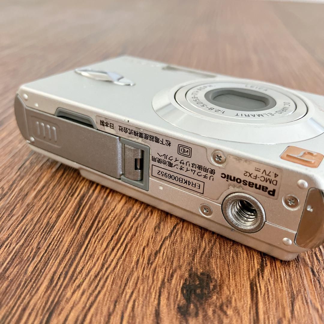 【動作品】Panasonic LUMIX DMC-FX2 デジカメ　付属品あり Yahoo!オークション -「dmc-fx2」の落札相場・落札価格