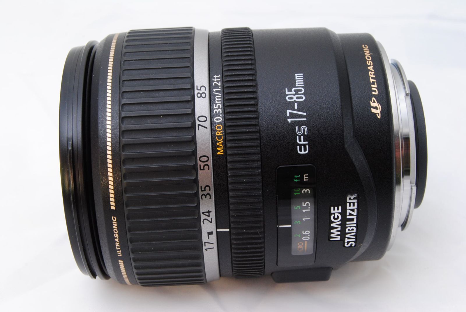 新品級 ☆ Canon EFレンズ EF-S17-85mm F4-5.6 IS USM デジタル専用