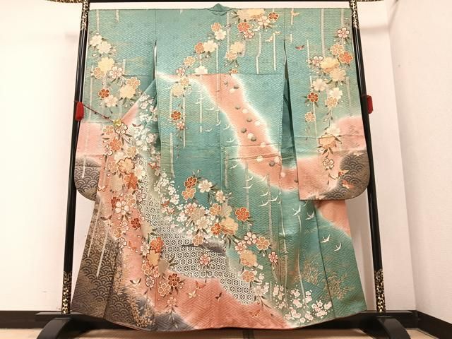 平和屋着物●豪華振袖 亀甲花蝶文 暈し染め 金彩 正絹 AABB3617ph