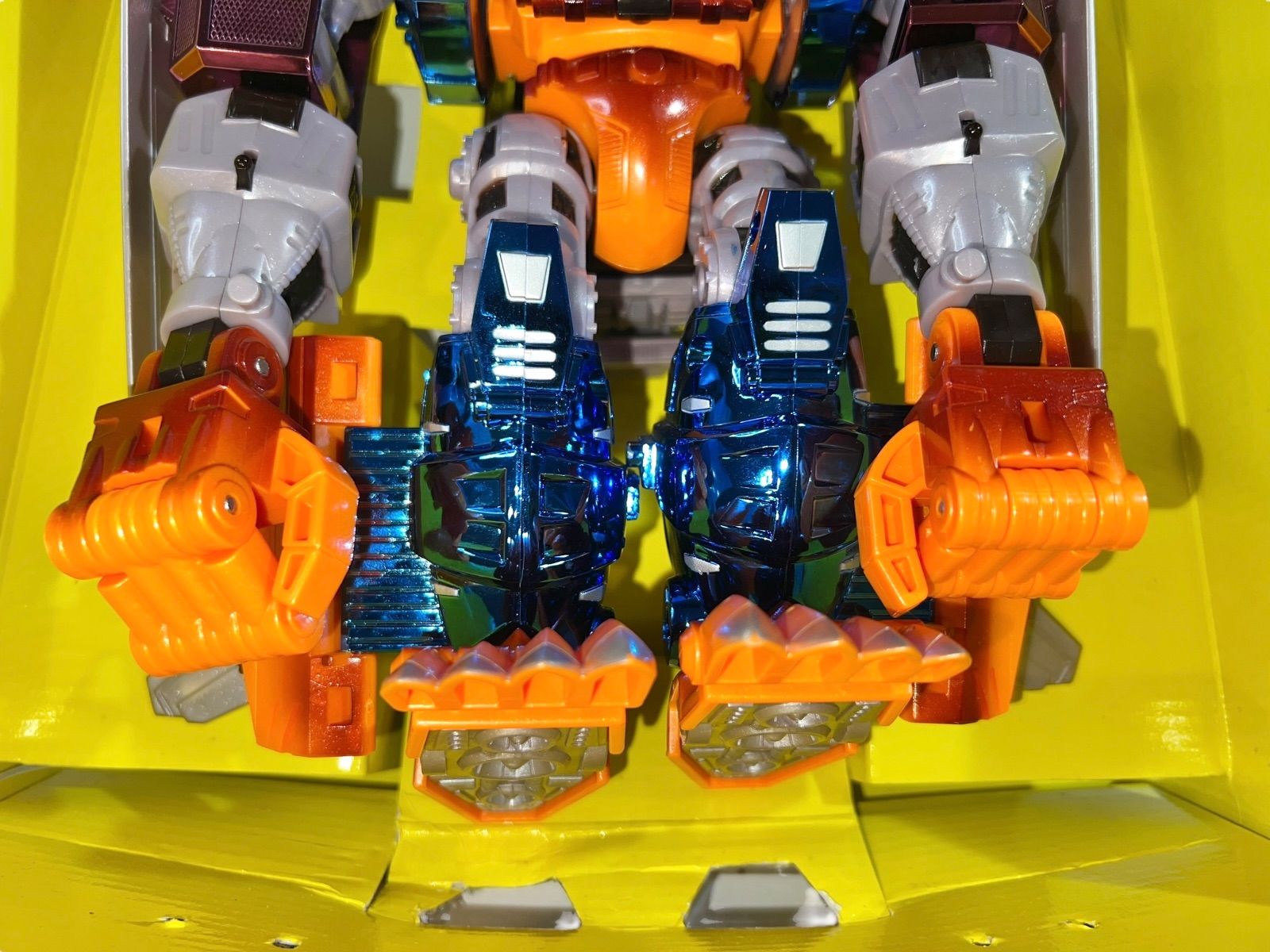 トランスフォーマー　ビーストウォーズ メタルス　パワードコンボイ　海外版 トランスフォーマー ビーストウォーズ メタルス パワードコンボイ 海外