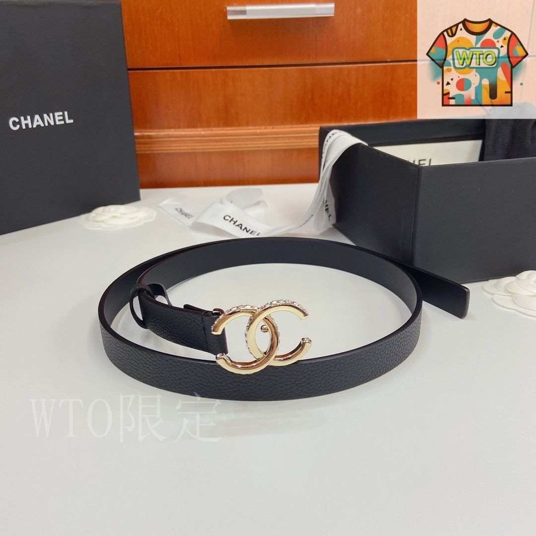 CHANEL ブラウンレザーベルト Chanel Dark Brown Leather Belt Adjustable Metal Buckle Used
