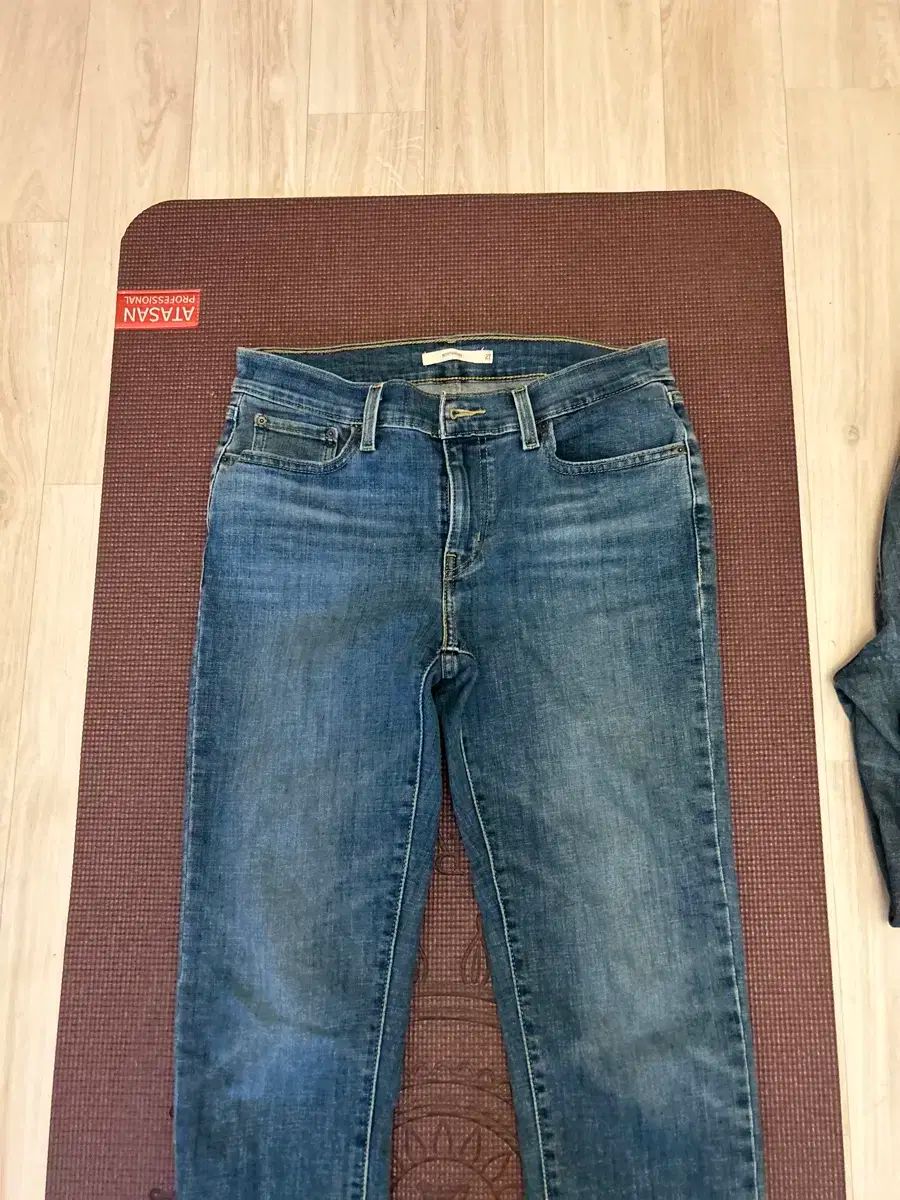 LEVI S リーバイス ボーイフレンド デニム 27