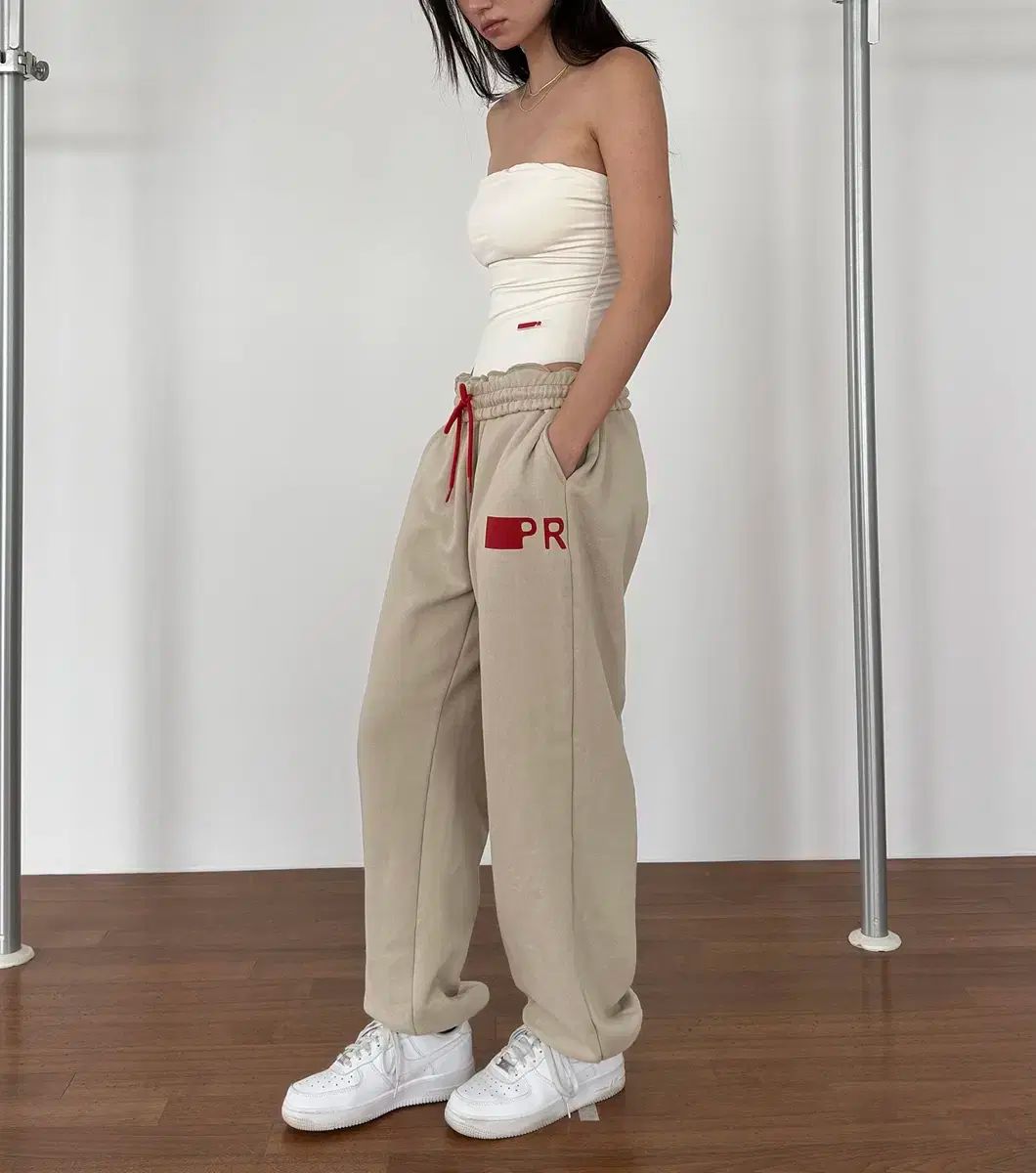 実用的で現実的 ピアウム オーバーサイズ 焦げた トラック パンツ