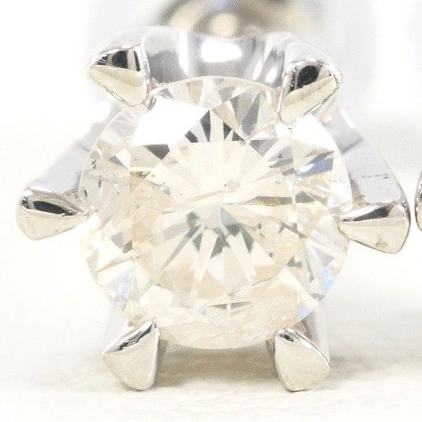 ピアス