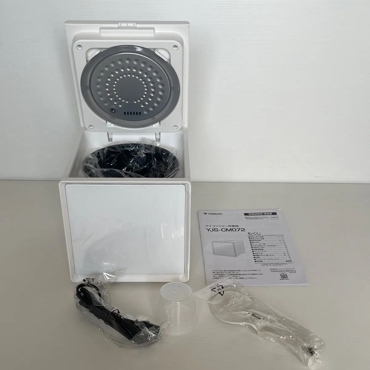 YAMAZEN 炊飯器 YJS-CM072(W) ホワイト dショッピング |炊飯器 4合炊き 4合 一人暮らし キューブ型炊飯