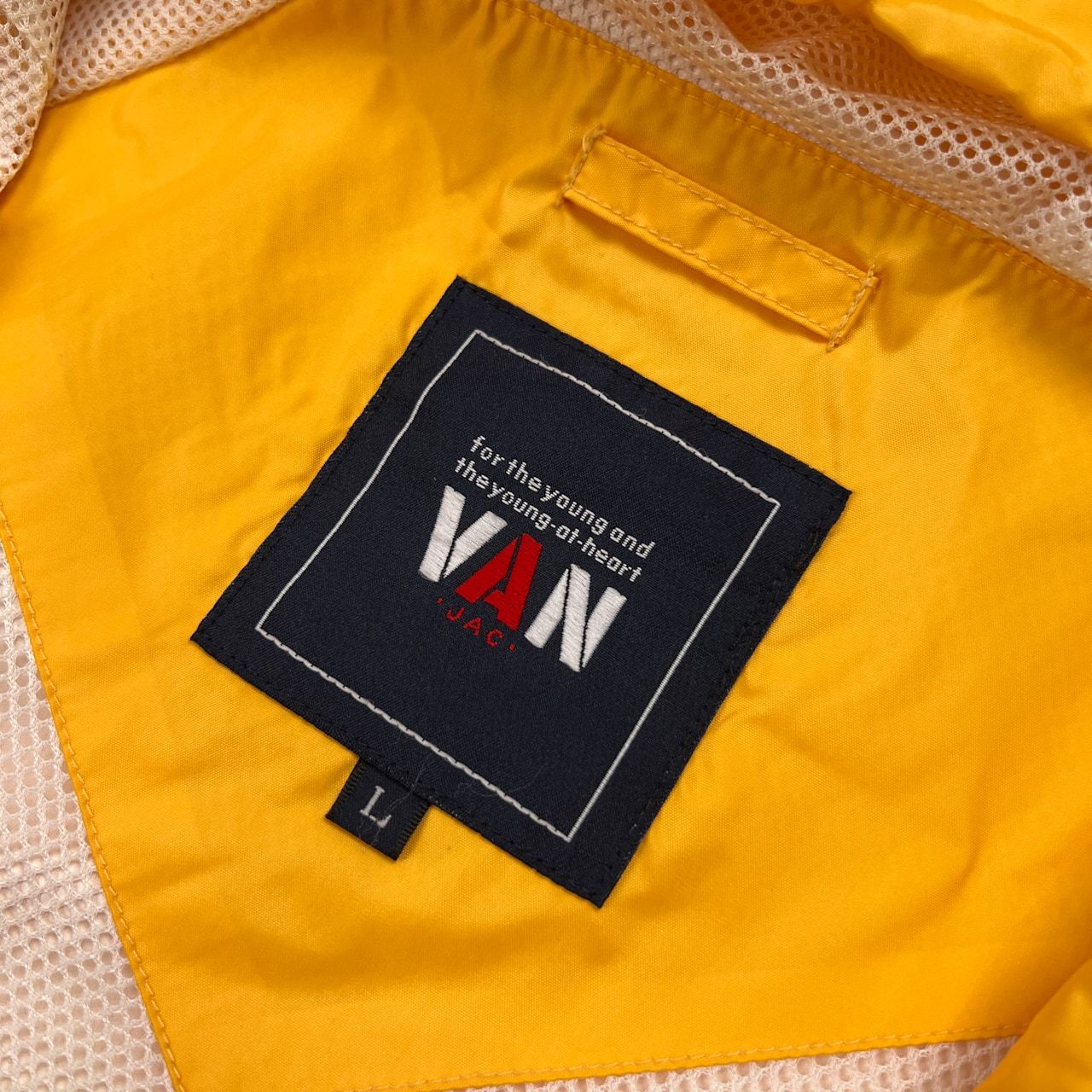 VAN JAC ヴァンヂャケット ロゴワッペン ジップアップ ナイロン