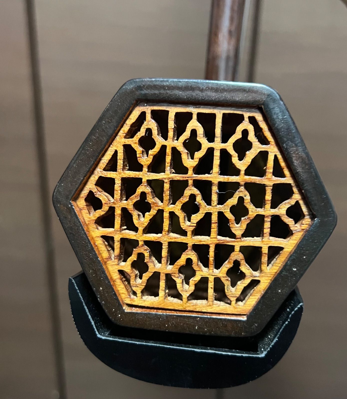 二胡 敦煌牌 上海民族楽器 胡弓 南胡 弦楽器 ハードケース付 中国