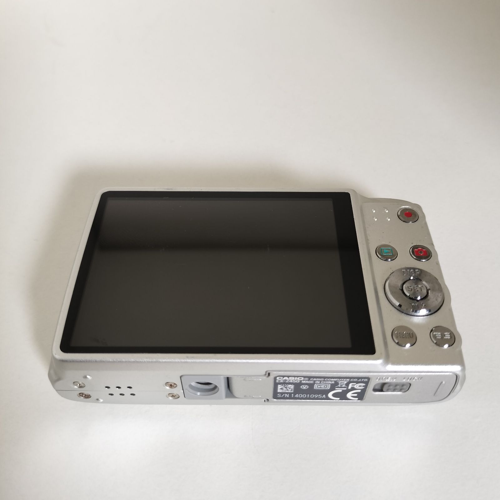 ジャンク品　CASIO EXILIM コンパクトデジタルカメラ CASIO EXILIM EX-Z700 コンパクトデジタルカメラ ジャンク品