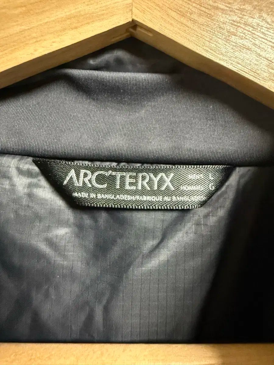 ARC TERYX アークテリクス Atom アトム LT L