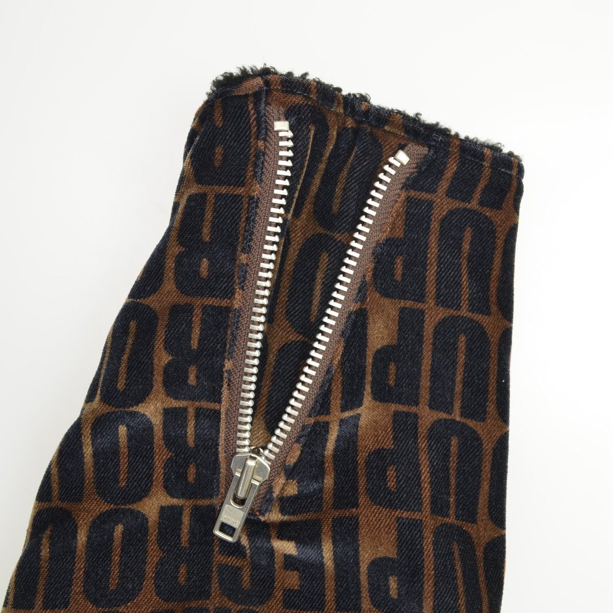 アンダーカバー 魔女期 ベロア ブルゾン チロリアン 2025年最新】アンダーカバー 魔女期の人気アイテム - メルカリ