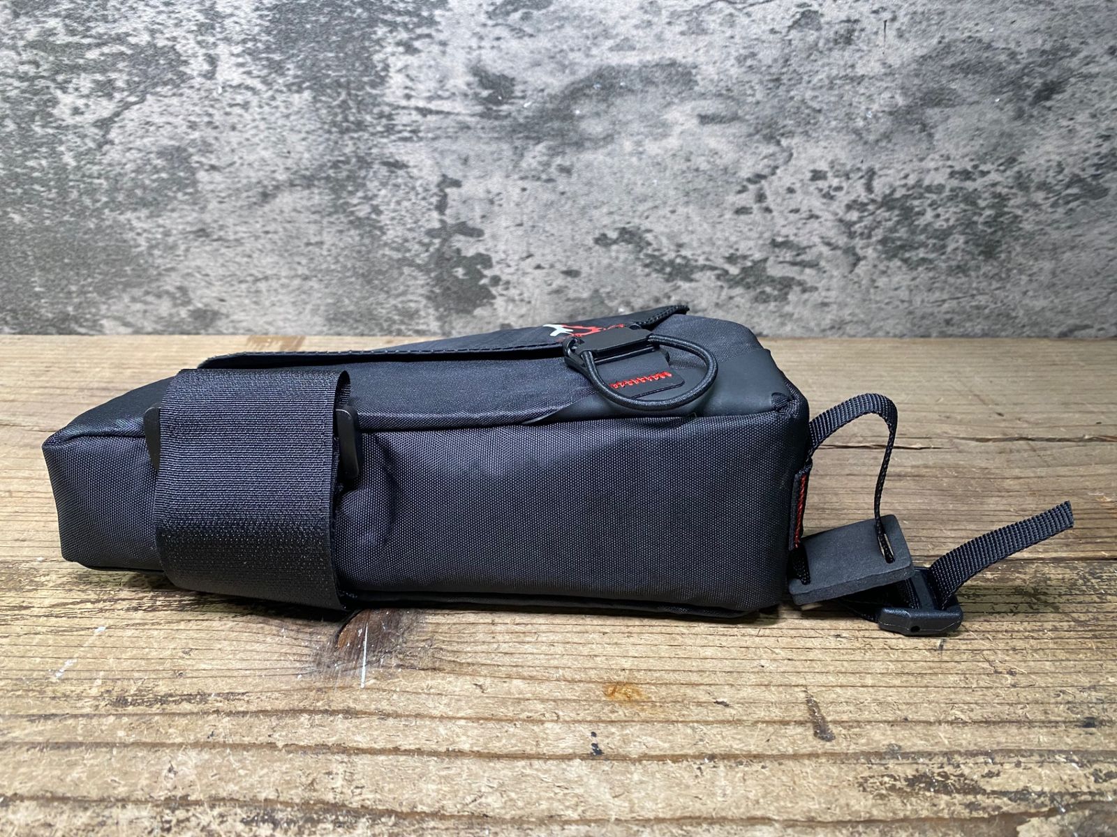 レベレイトデザイン　マグタンク　トップチューブバッグ JB841 レベレイトデザイン Revelate Designs マグタンク MAG