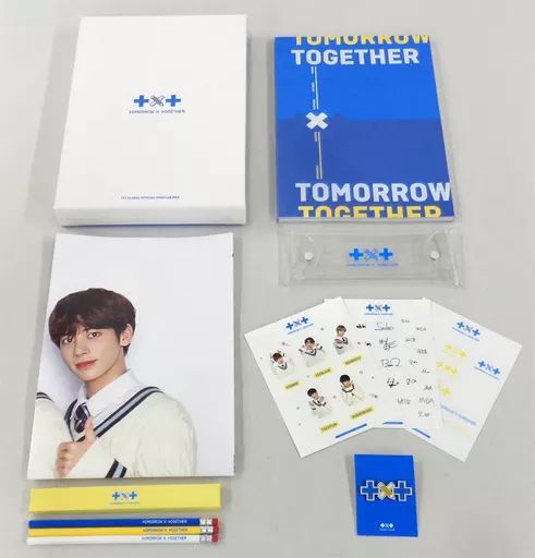 TXT ヨンジュン 会場限定 MOAZONE 日本 韓国 ペンミ  トレカ2枚 TXT ヨンジュン 会場限定 MOAZONE 日本 韓国 ペンミ トレカ2枚 TXT