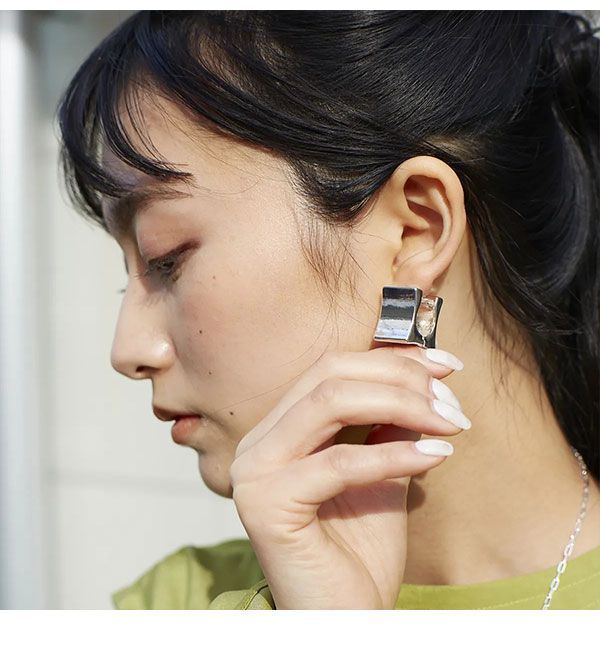 【即納】 【SALE50%OFF】 ナッシングアンドアザーズ Nothing And Others Square shape Pierce スクエアシェアピアス アクセサリー ギフト c42210039