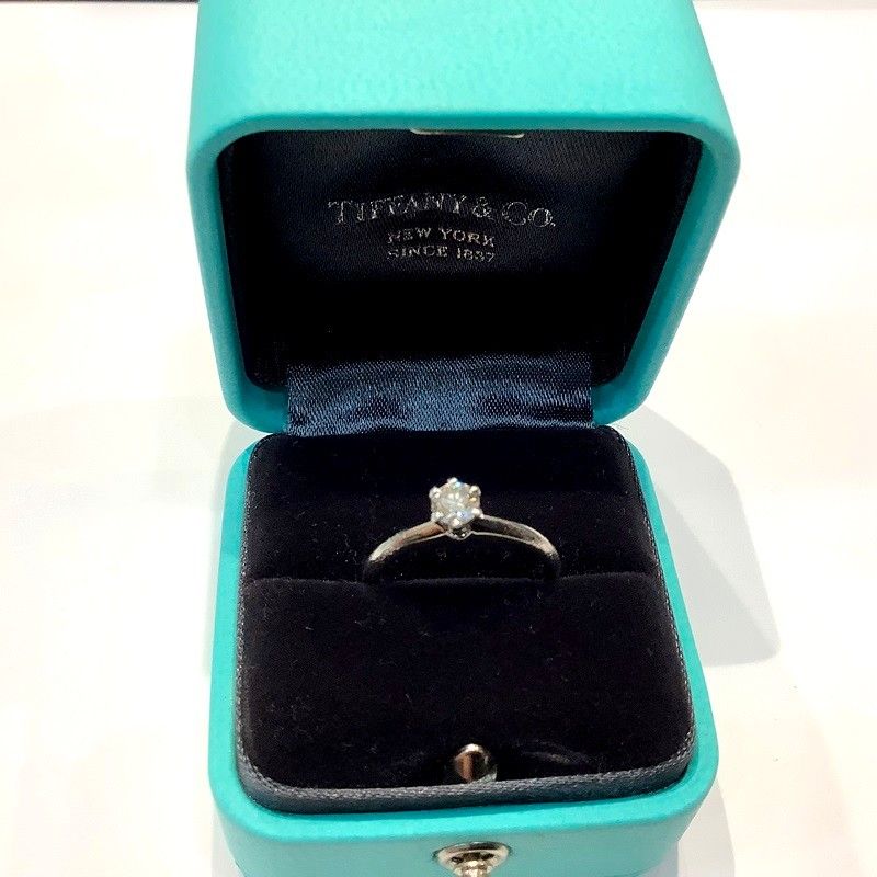 ティファニー（TIFFANY&Co.）pt950 ソリティアリング ダイヤ0.28ct
