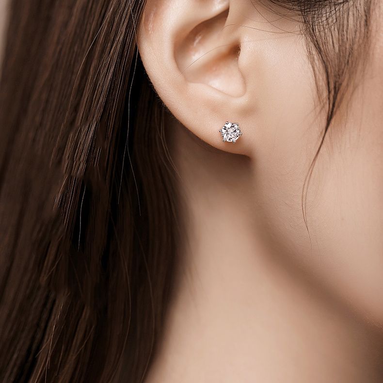 1粒 SWAROVSKI スワロフスキー 赤 ピアス