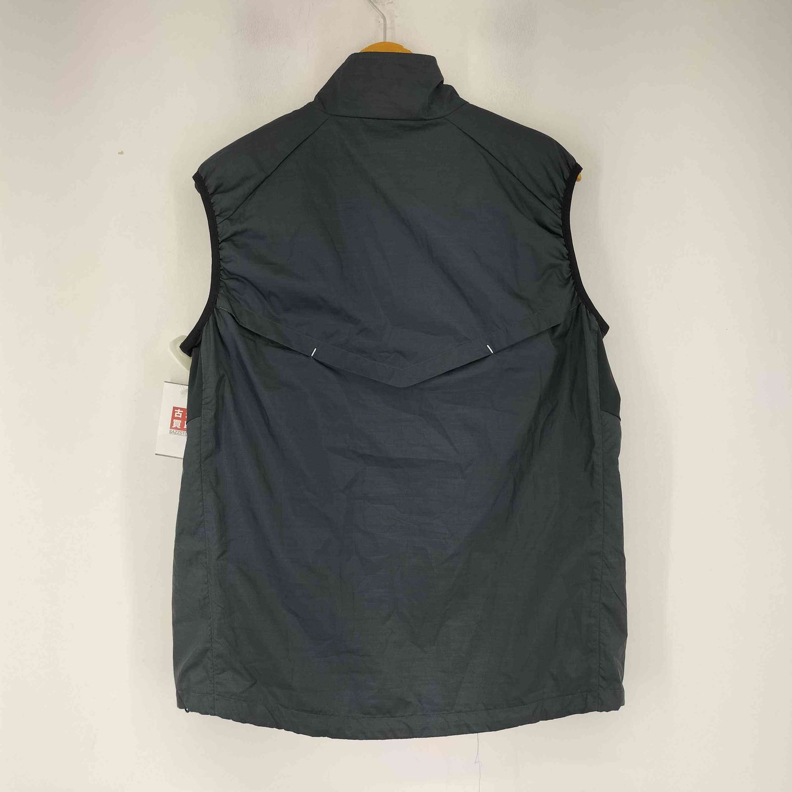 ナイキ NIKE テックジップアップベスト メンズ L - メルカリ ナイキ NIKE テックジップアップベスト メンズ L - メルカリ