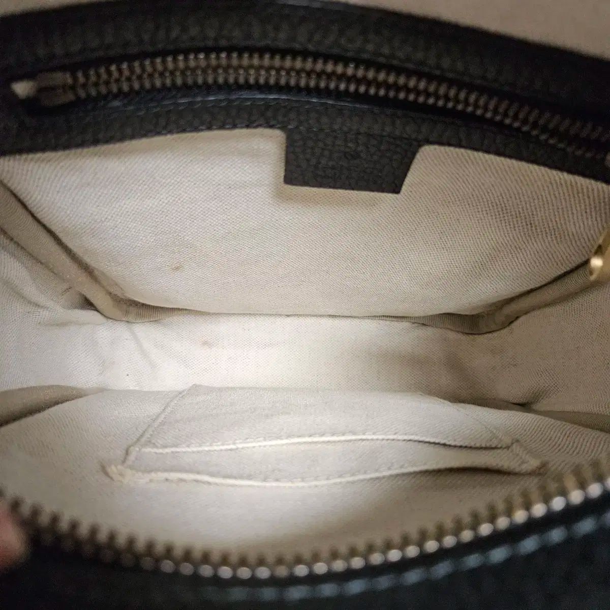 グッチ